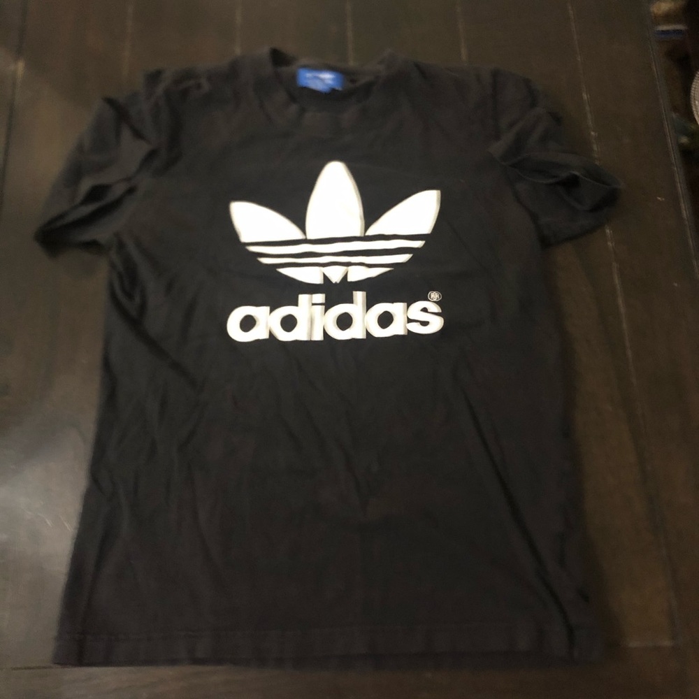 Adidas M t shirt